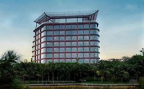 Dusit Le Palais Tu Hoa Hanoi
